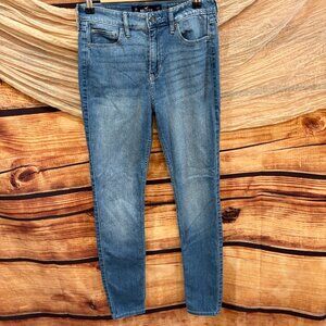 Hollister Womens Medium Wash Mid Rise Skinny Jeans Size 5R